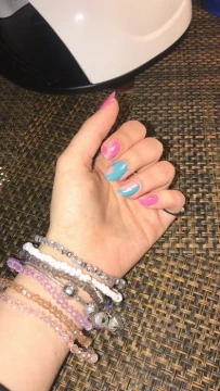 Manichiura extensii gel